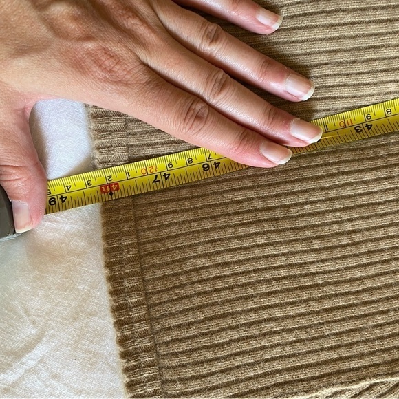 Vince Women’s Wool & Cashmere Ribbed Tank Dress Size XS Tan Raw Edge Midi Dress - Picture 9 of 9